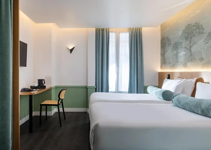 Отель Wyld Saint Germain 3*