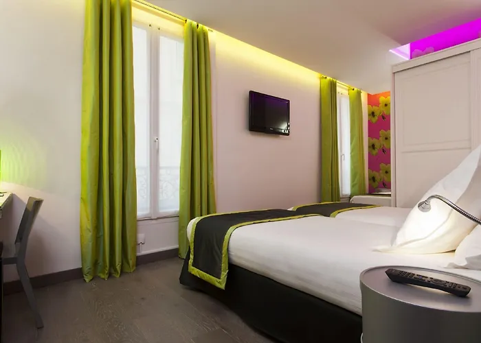 Wyld Saint Germain Отель