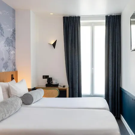 Wyld Saint Germain Hotel