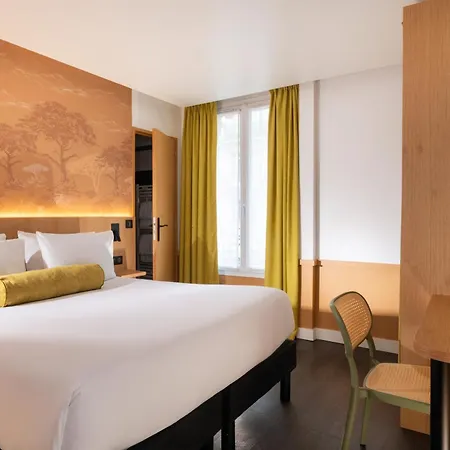 Wyld Saint Germain Hotel