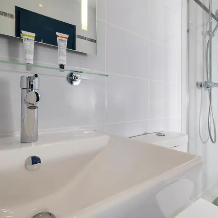 Wyld Saint Germain Hotel 3*