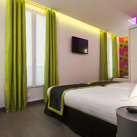 Wyld Saint Germain Hotel