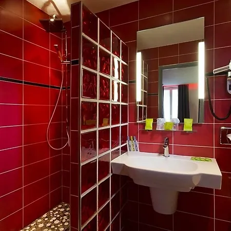 Wyld Saint Germain 3* 파리