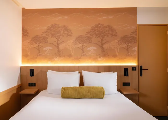 Wyld Saint Germain Παρίσι