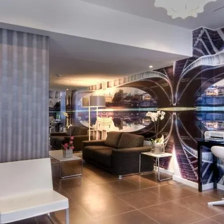 Wyld Saint Germain Hotell