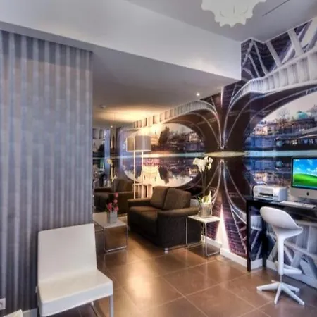 Hotell Wyld Saint Germain