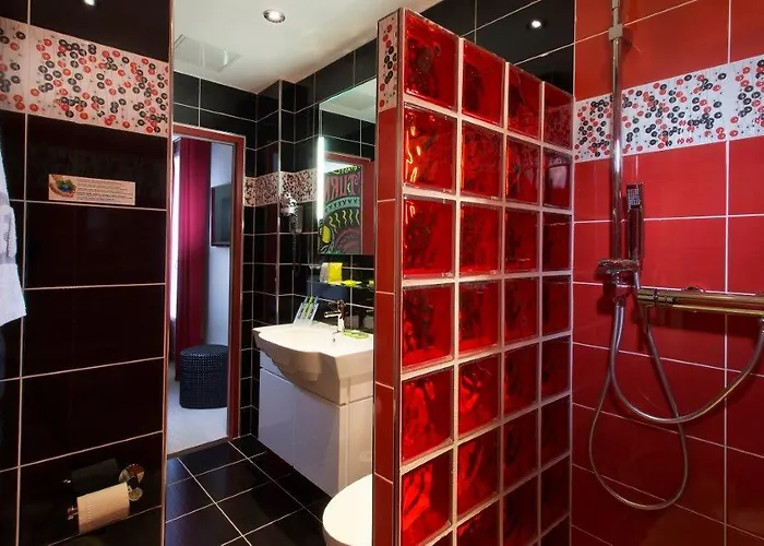 Wyld Saint Germain Hotel 3*