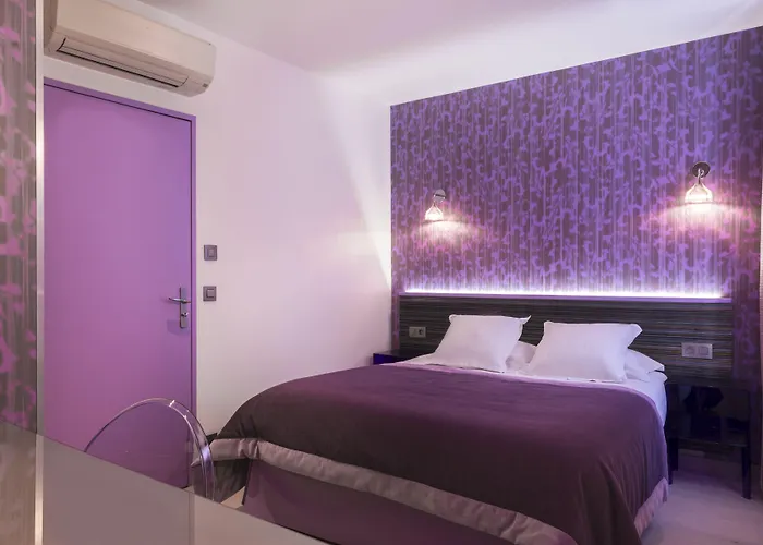 Wyld Saint Germain Hotel 3*