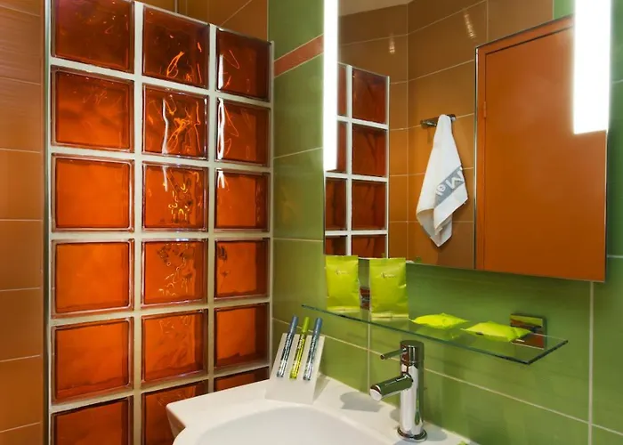 Wyld Saint Germain Parigi