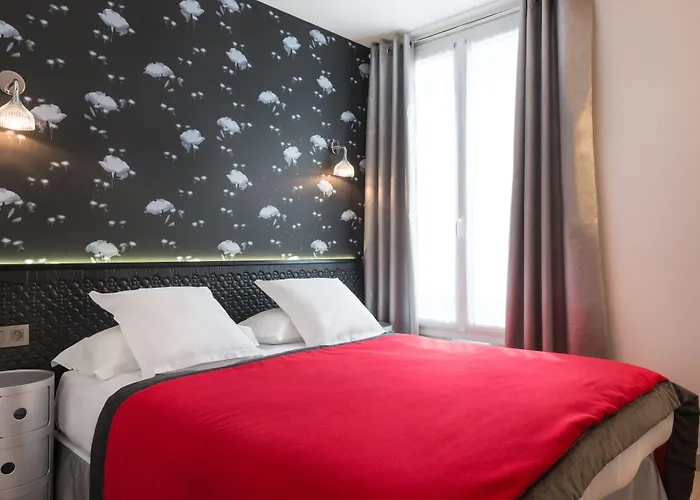 Wyld Saint Germain Hotel