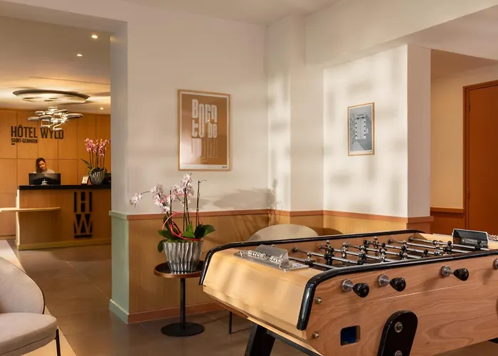 Wyld Saint Germain Hotel