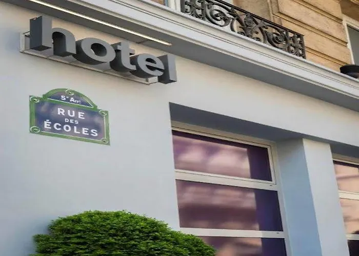 Wyld Saint Germain 3* Parigi